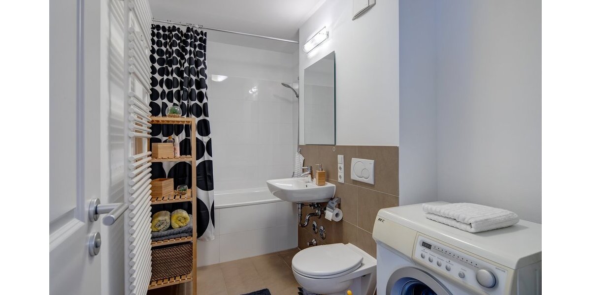 renovierte 1 ZKB++neue Einbauküche+++Parkett++TG Stellplatz++teilmöbliert - 1- Heidelberg Emmertsgrund | Angebot:27142072