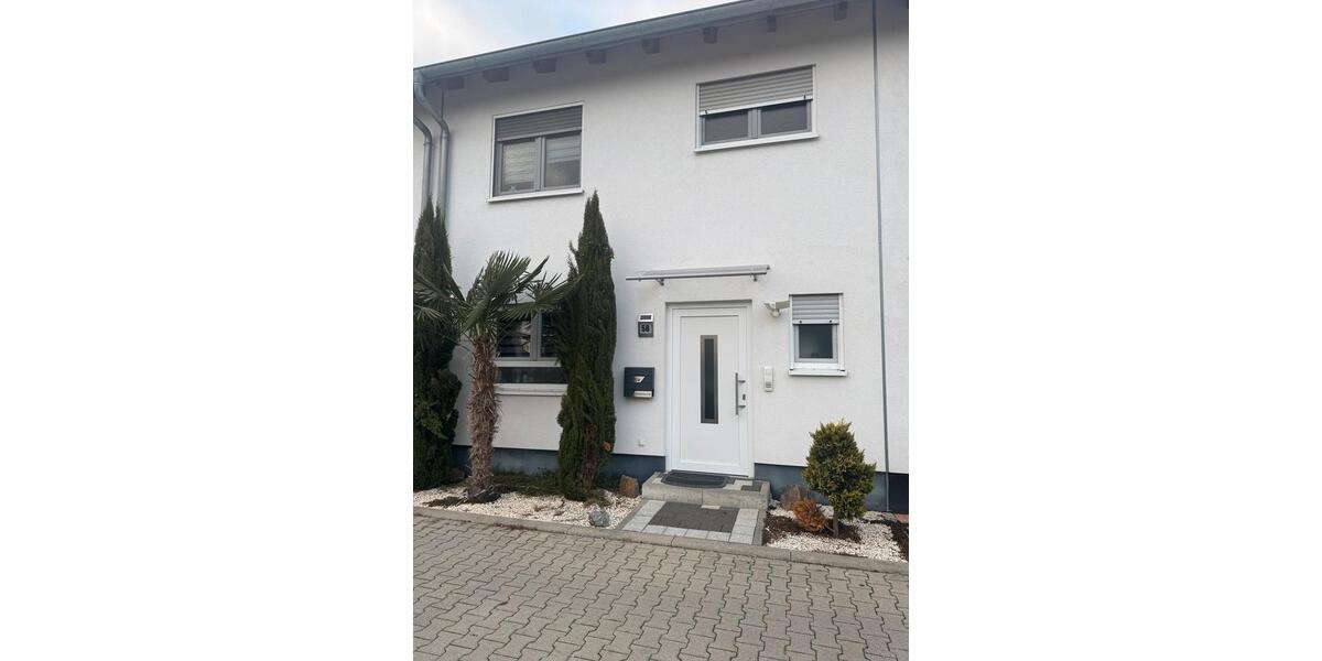 Charmantes KW 60 ❌Reihe Mittelhaus ohne Maklergebühren 4 zimmer