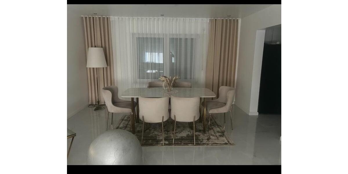 Ein Familien Haus Zu Verkaufen 6 zimmer