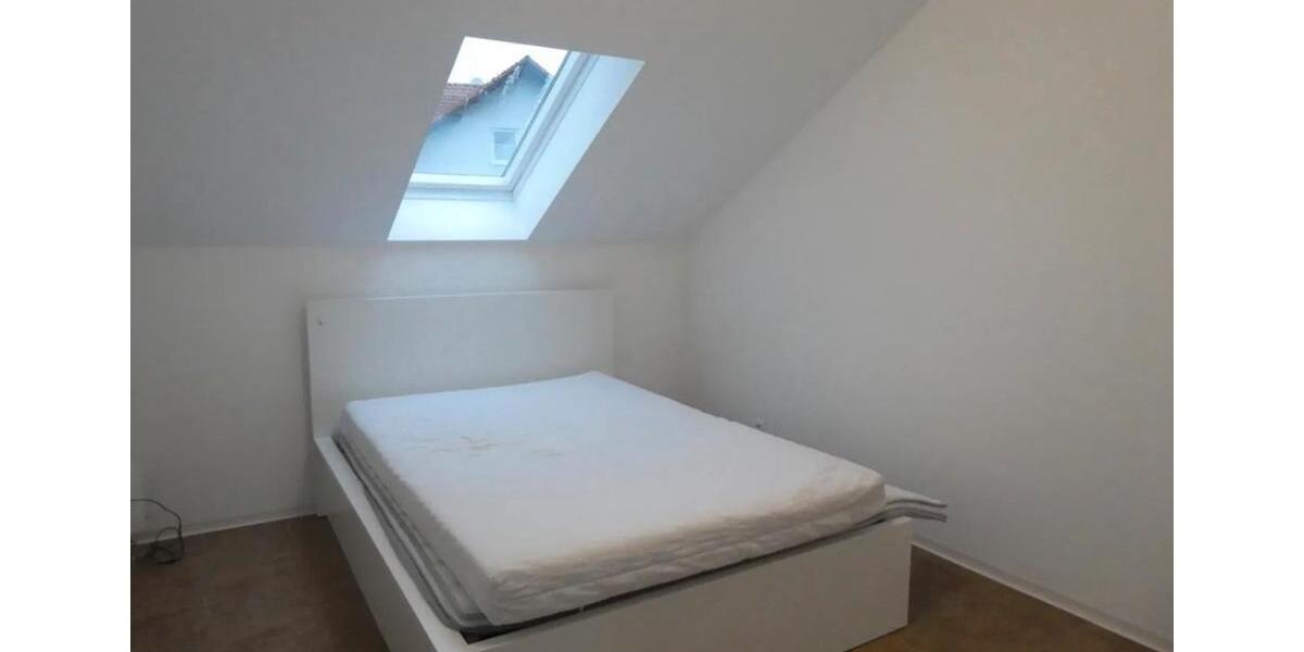 Dachgeschoßwohnung Mörlenbach - 4 Zimmer, 106 m&sup2;, 229.000&euro; | Angebot:26337330