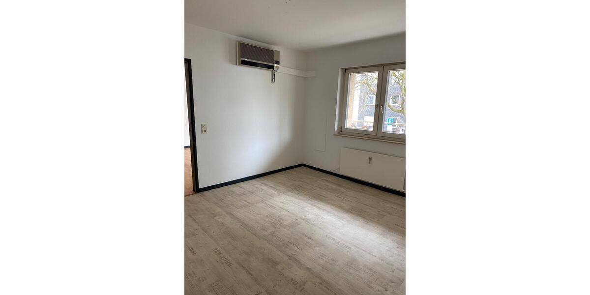 Etagenwohnung Frankenthal (Pfalz) - 3 Zimmer, 60 m&sup2;, 750&euro; | Angebot:26137449