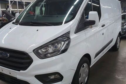 Ford Transit Custom 218.000 km 11.484 € Weinheim 69469