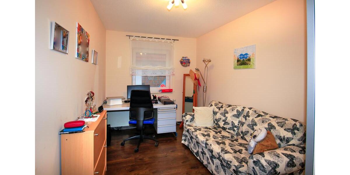 Etagenwohnung Ludwigshafen am Rhein Ludwigshafen-Oggersheim - 3 Zimmer, 80 m&sup2;, 950&euro; | Angebot:26337296