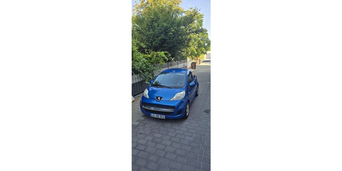 Peugeot 107 106.000 km 2.500 &euro; Ludwigshafen am Rhein 67071