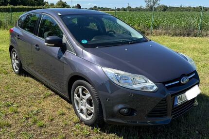 Ford Focus 92.500 km 6.690 &euro; Mannheim 68163