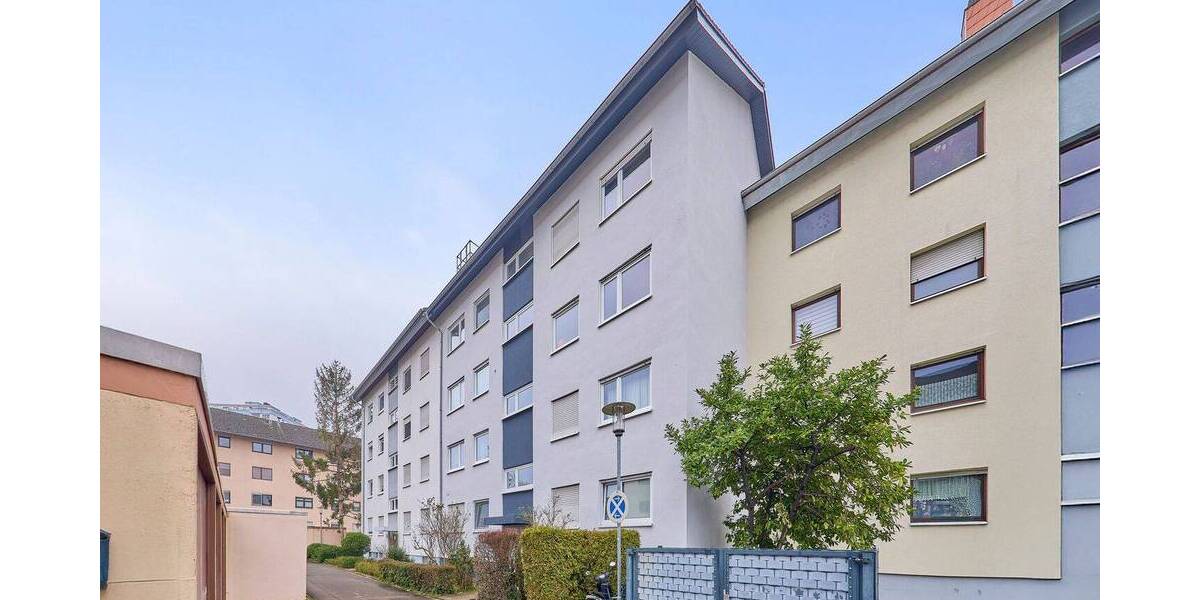 Etagenwohnung Schwetzingen - 3 Zimmer, 76 m&sup2;, 990&euro; | Angebot:26378077