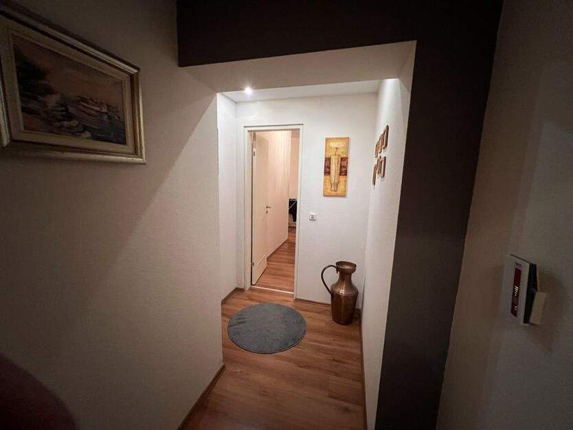 Schöne 2-Zimmer-Wohnung mit Balkon und EBK 2 zimmer