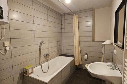 Wohnung Lampertheim - 2 Zimmer, 71 m&sup2;, 800&euro; | Angebot:26340533