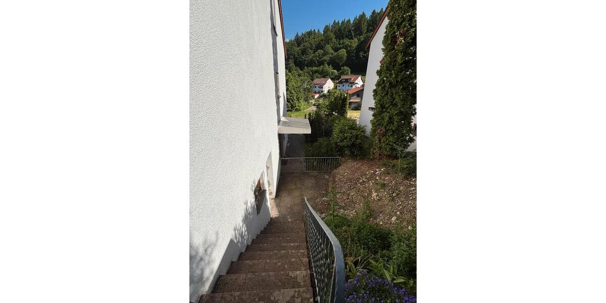 Doppelhaushälfte Obrigheim - 6 Zimmer, 157 m&sup2;, 380.000&euro; | Angebot:26876437
