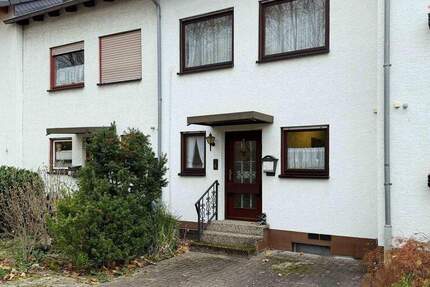 Gepflegtes, renovierungsbedürftiges Reihenmittelhaus in ruhiger und zentraler Lage von Leimen 5 zimmer