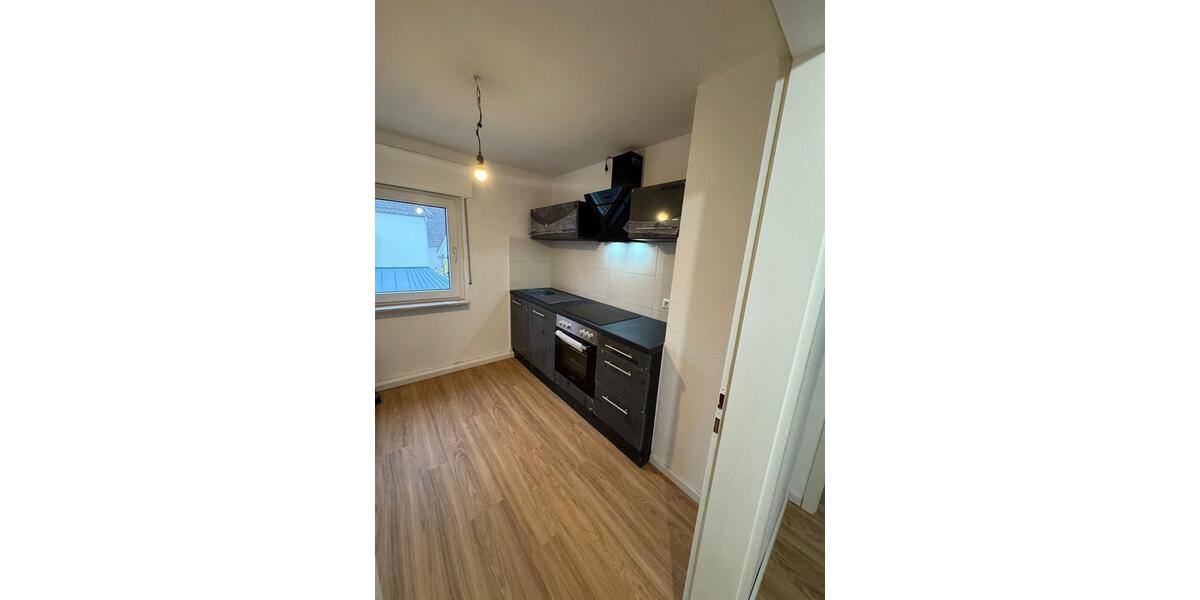 Etagenwohnung Heidelberg Kirchheim - 4 Zimmer, 96 m&sup2;, 560&euro; | Angebot:24536811