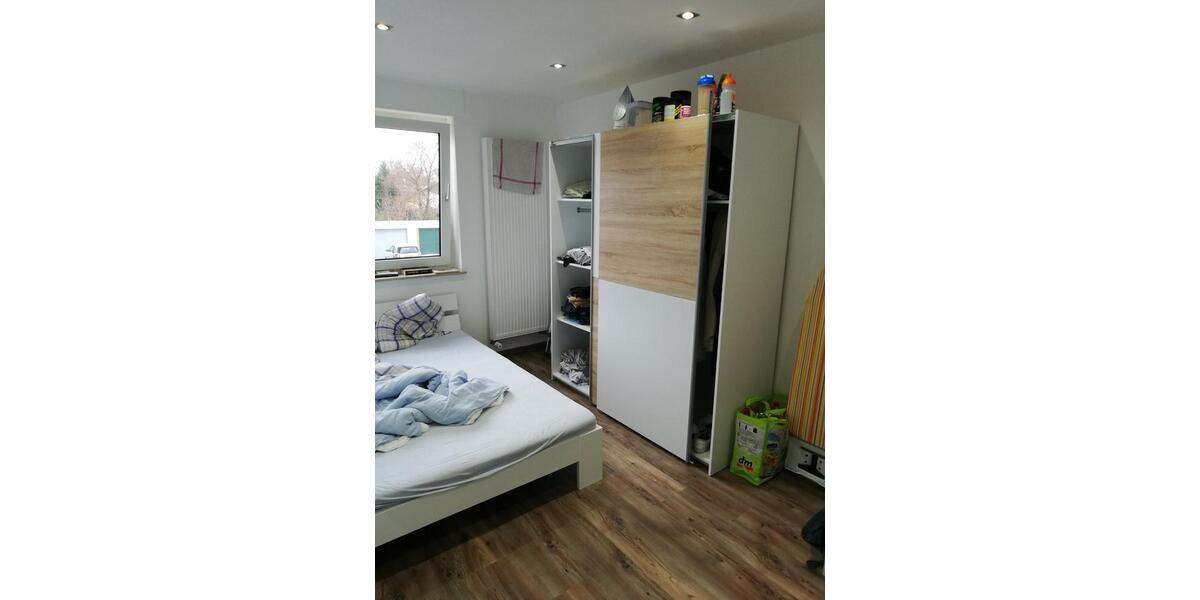 Etagenwohnung Mannheim Gartenstadt - 1 Zimmer, 65 m&sup2;, 400&euro; | Angebot:25281347