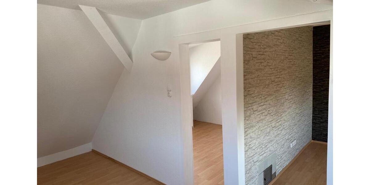 Reihenhaus Mannheim Käfertal - 6 Zimmer, 98 m&sup2;, 1.700&euro; | Angebot:26134282