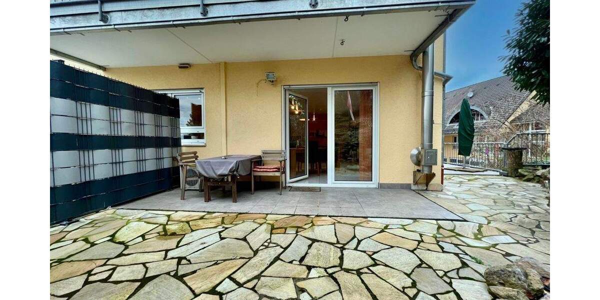 Etagenwohnung Lorsch - 2 Zimmer, 102 m&sup2;, 1.095&euro; | Angebot:25701638