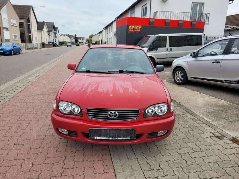 Toyota Corolla 140.000 km 2.490 € Schifferstadt 67105