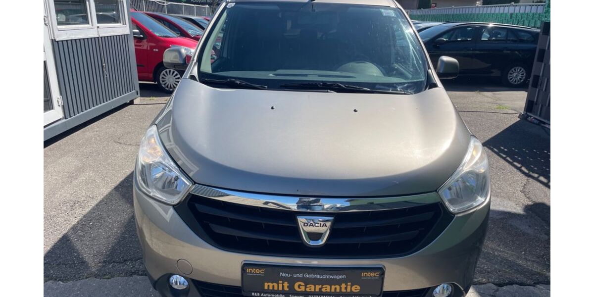 Dacia Lodgy 186.000 km 3.999 &euro; Speyer 67346