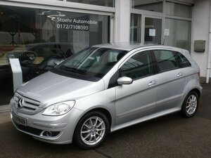 Mercedes B 200 AHK KLIMA 5,Gang PDC 2.HAND