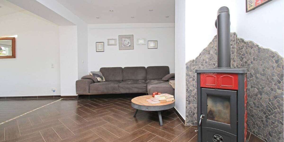 Einfamilienhaus Ludwigshafen am Rhein Friesenheim/Nord - 5 Zimmer, 135 m&sup2;, 398.000&euro; | Angebot:26540483
