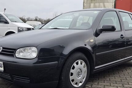 VW Golf 203.000 km 2.490 &euro; Viernheim bei Mannheim 68519