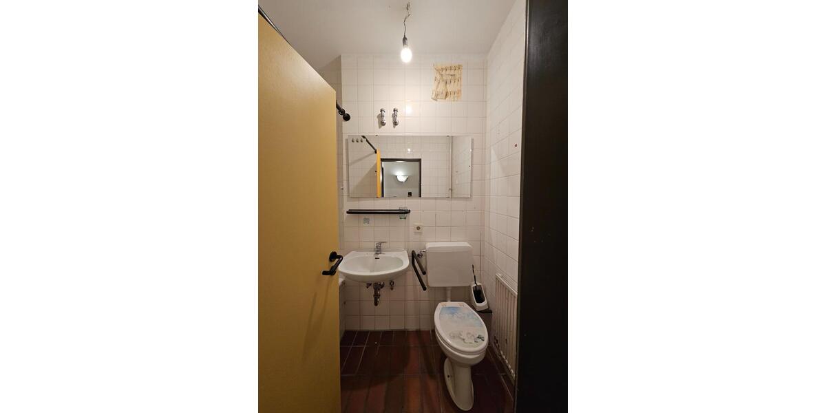 Dachgeschoßwohnung Heidelberg Neuenheim - 2 Zimmer, 35 m&sup2;, 88.000&euro; | Angebot:24788388