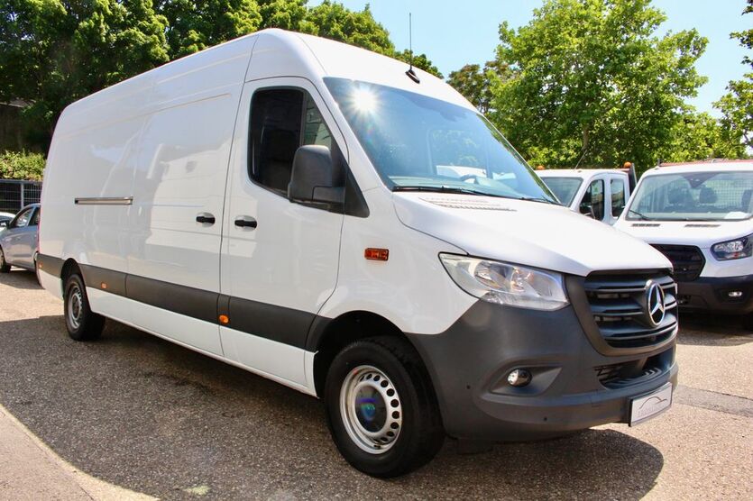 Mercedes-Benz Sprinter 23.872 km 32.950 € Mannheim 68169