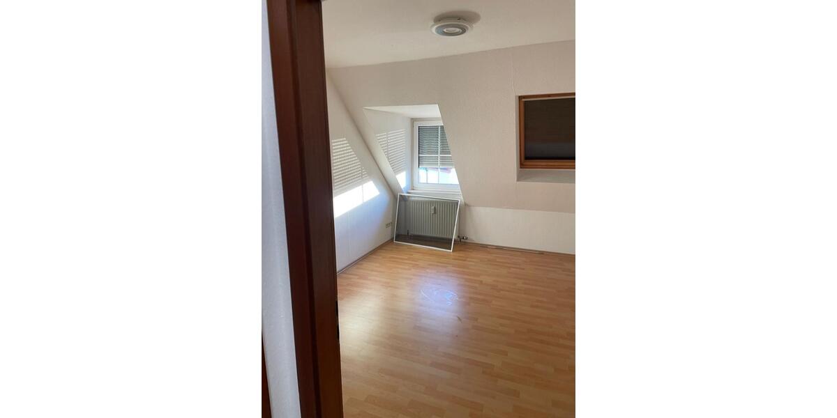 Etagenwohnung Hockenheim - 1 Zimmer, 17 m&sup2;, 500&euro; | Angebot:23819131