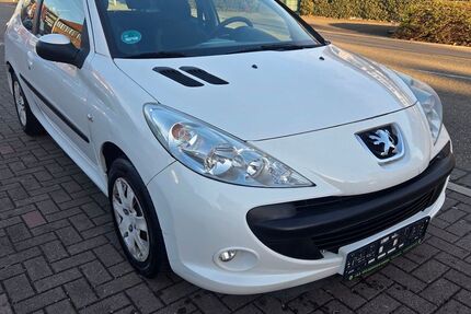 Peugeot 206 110.000 km 3.490 &euro; Oftersheim 68723