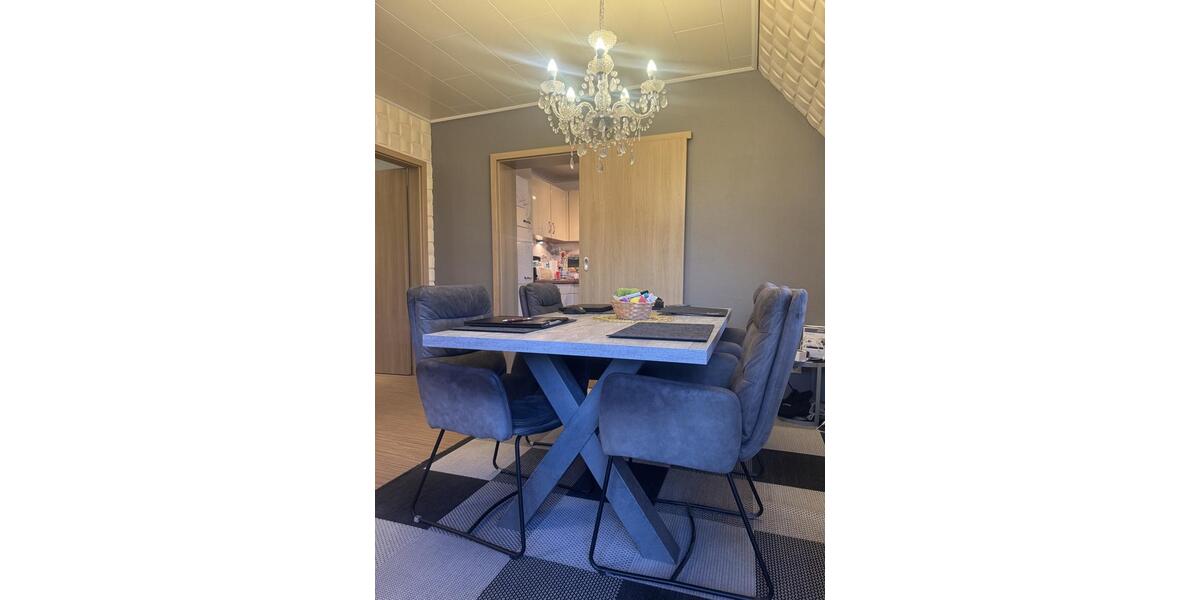 Schöne 3 ZKB Wohnung mit herrlichem Ausblick 3.5 zimmer