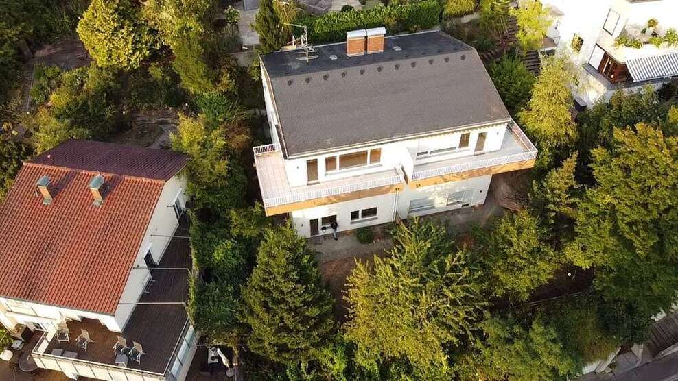 Haus zum Mieten in Weinheim 2.550 € 205 m²