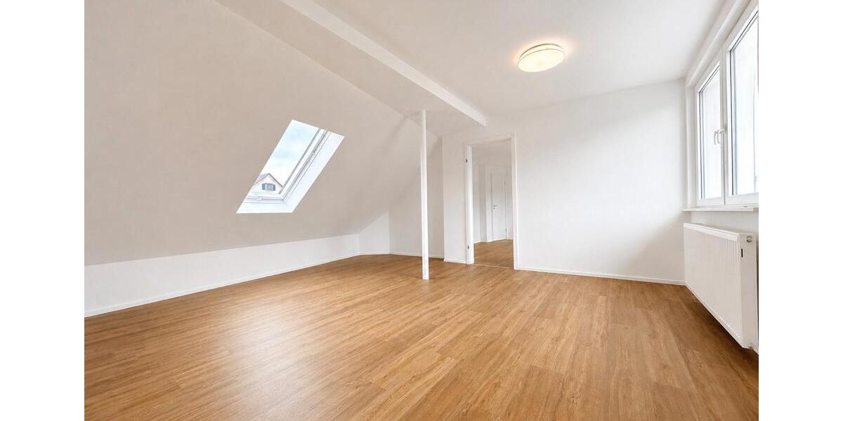 Dachgeschoßwohnung Weinheim - 2 Zimmer, 64 m&sup2;, 800&euro; | Angebot:26563799