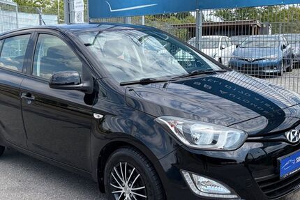 Hyundai i20 120.000 km 4.490 &euro; Hockenheim 68766