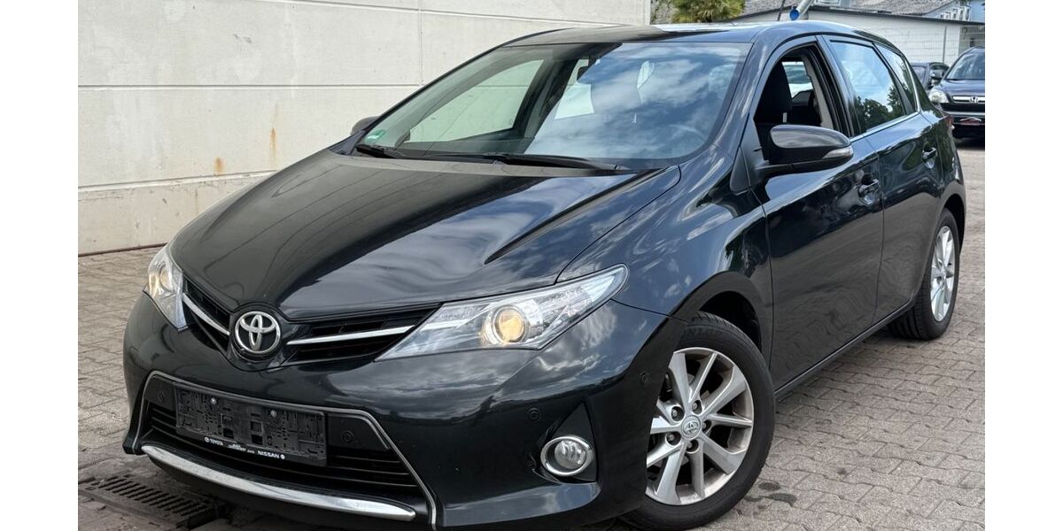 Toyota Auris 361.000 km 4.300 &euro; Weinheim 69469
