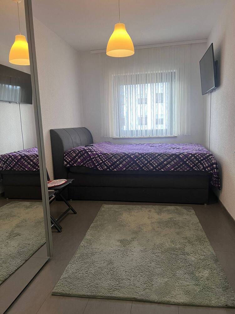 Gepflegte 4 Zimmer Wohnung mit Lift, Balkon und Garage