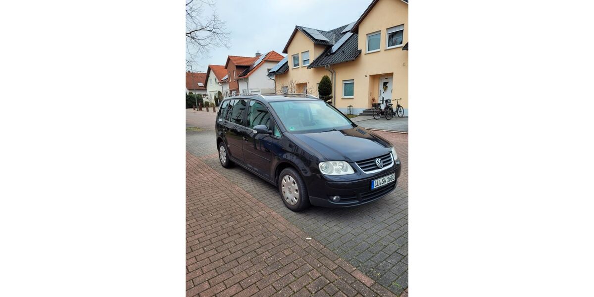VW Touran 238.000 km 5.000 &euro; Ludwigshafen 67071