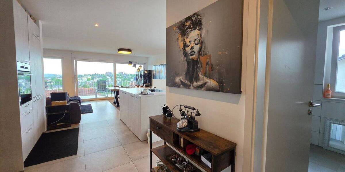 Etagenwohnung Sinsheim Rohrbach - 4 Zimmer, 108 m&sup2;, 1.360&euro; | Angebot:26730489