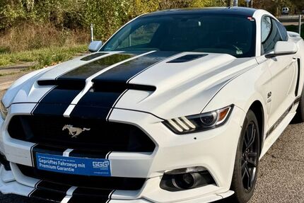 Ford Mustang 192.000 km 18.900 &euro; Mannheim Neckarau 68199