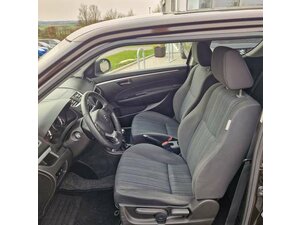 Suzuki Swift 3-Türer 1.2 ECO+ Comfort M+S 107.521 km 7.990 &euro; Obrigheim-Asbach 74847