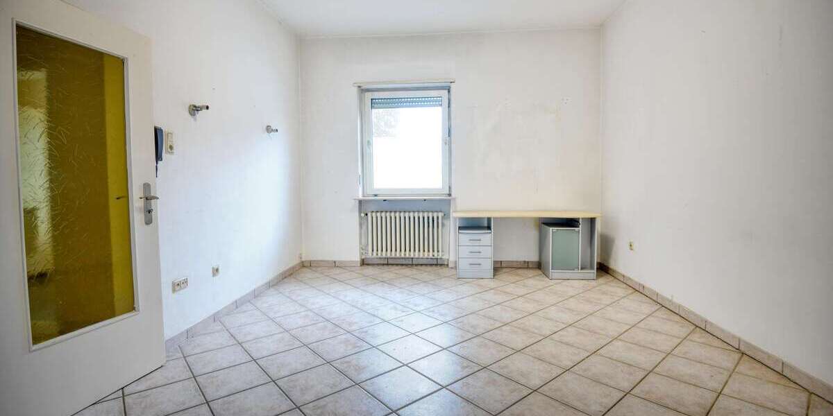 Großzügiges EFH mit Garten und Terrasse in bevorzugter Lage Neuostheims Mehrere Nutzungsmögl 9 zimmer