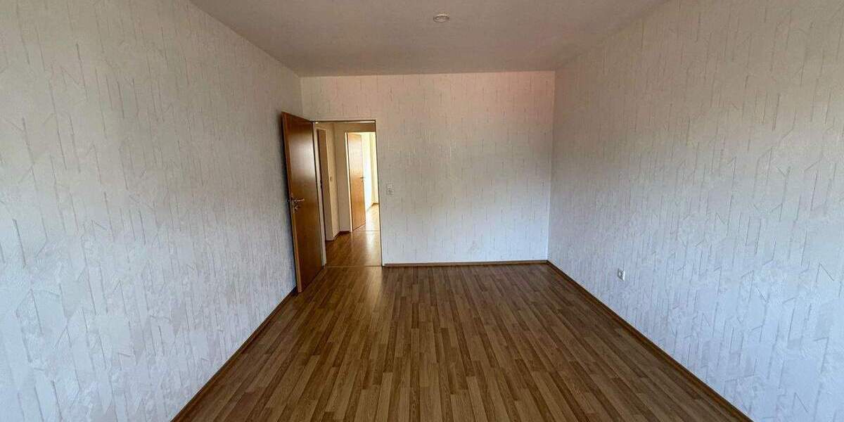 Etagenwohnung Viernheim - 5 Zimmer, 132 m&sup2;, 325.000&euro; | Angebot:25669382