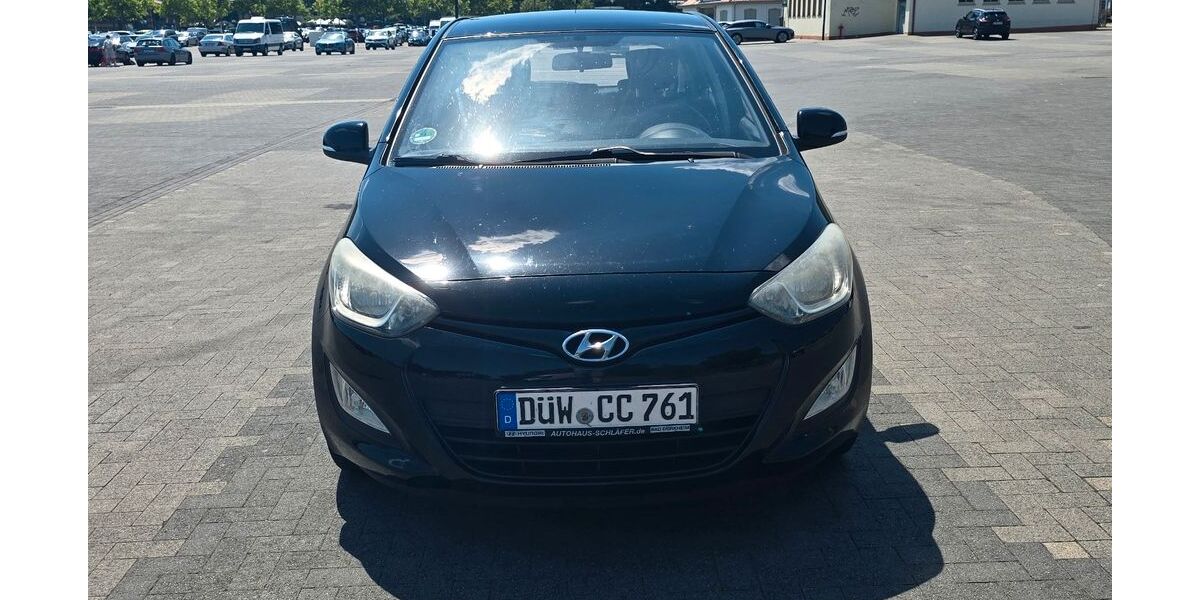 Hyundai i20 131.500 km 3.399 &euro; Ludwigshafen am Rhein 67071