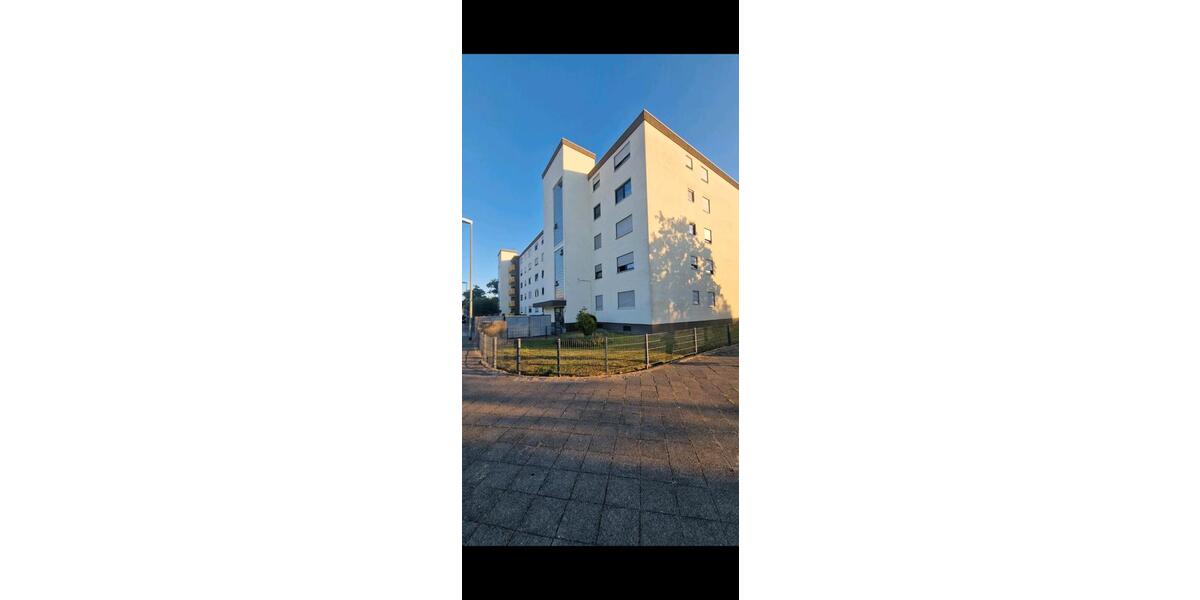 Etagenwohnung Ludwigshafen am Rhein Ludwigshafen-Oggersheim - 3.5 Zimmer, 85 m&sup2;, 278.000&euro; | Angebot:27063832