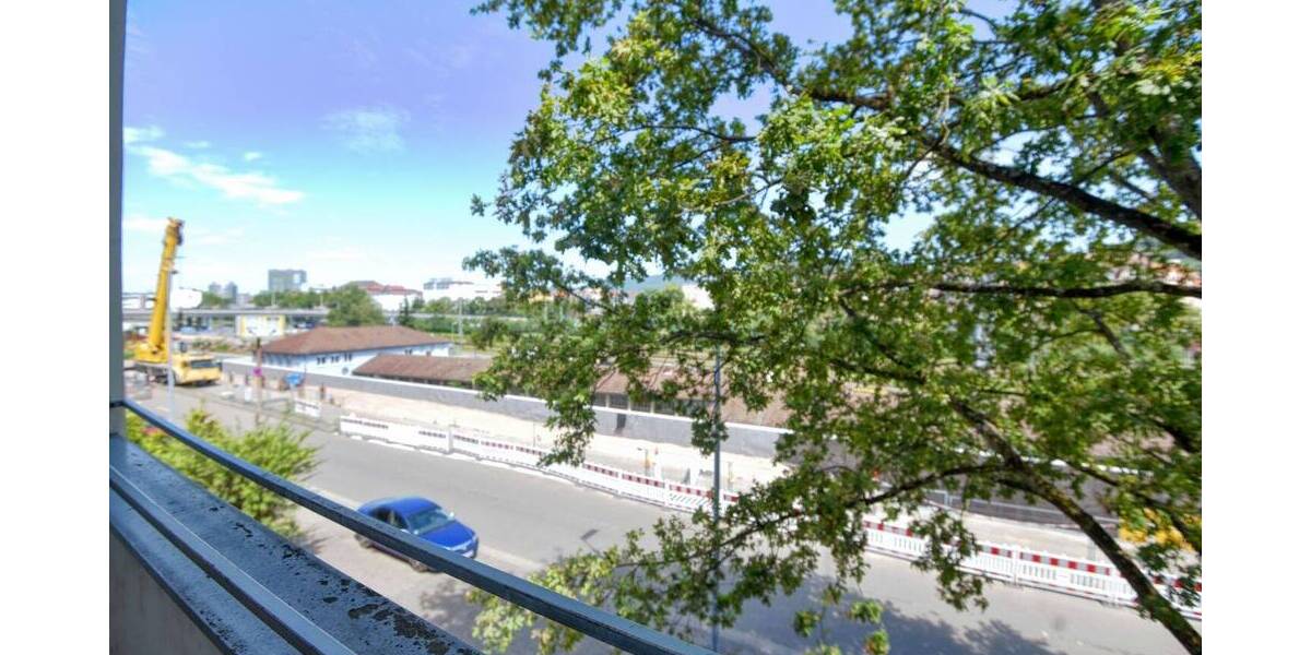 3-4 ZKB mit 2 Balkonen in verkehrsgünstiger Lage | inkl Stellplatz 4 zimmer