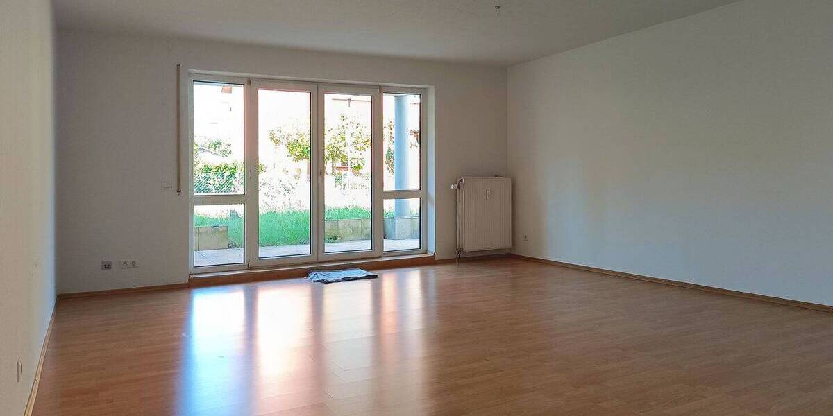 Etagenwohnung Eppelheim - 2 Zimmer, 64 m&sup2;, 880&euro; | Angebot:26797538