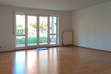 Wohnung Eppelheim - 2 Zimmer, 64 m&sup2;, 880&euro; | Angebot:26797538