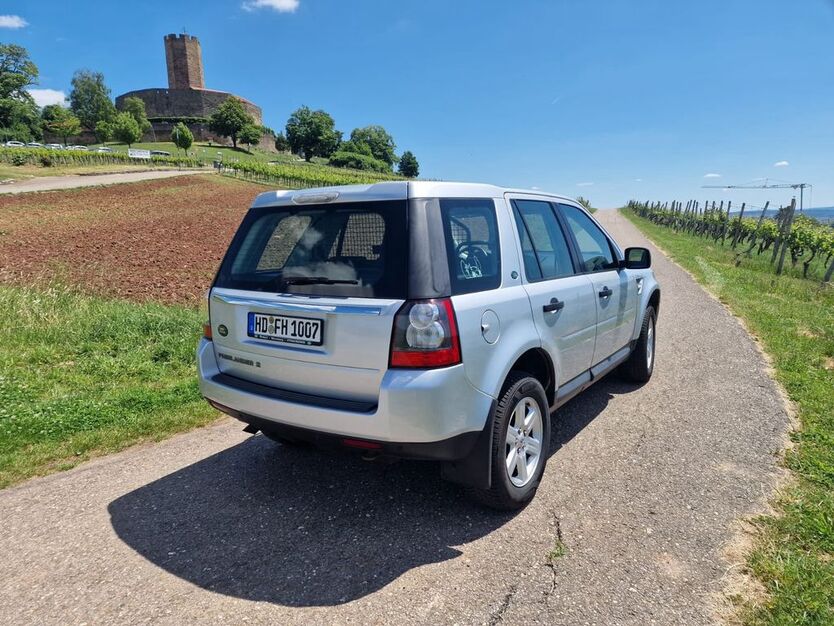 Land Rover Freelander 233.000 km 7.999 € Sinsheim 74889