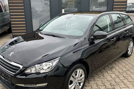 Peugeot 308 102.000 km 6.499 &euro; Ludwigshafen 67065