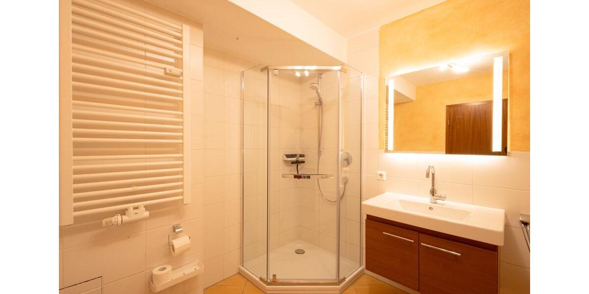 Etagenwohnung Schriesheim - 2.5 Zimmer, 68 m&sup2;, 269.000&euro; | Angebot:27083410