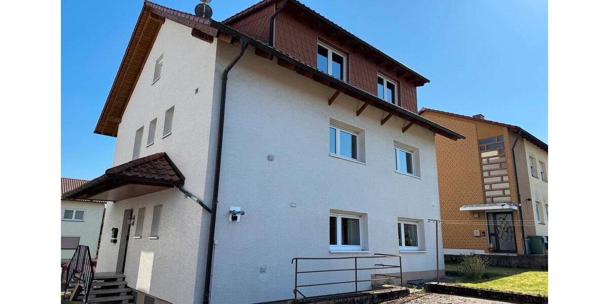 Einfamilienhaus Sinsheim - 9 Zimmer, 184 m&sup2;, 649.000&euro; | Angebot:26897390