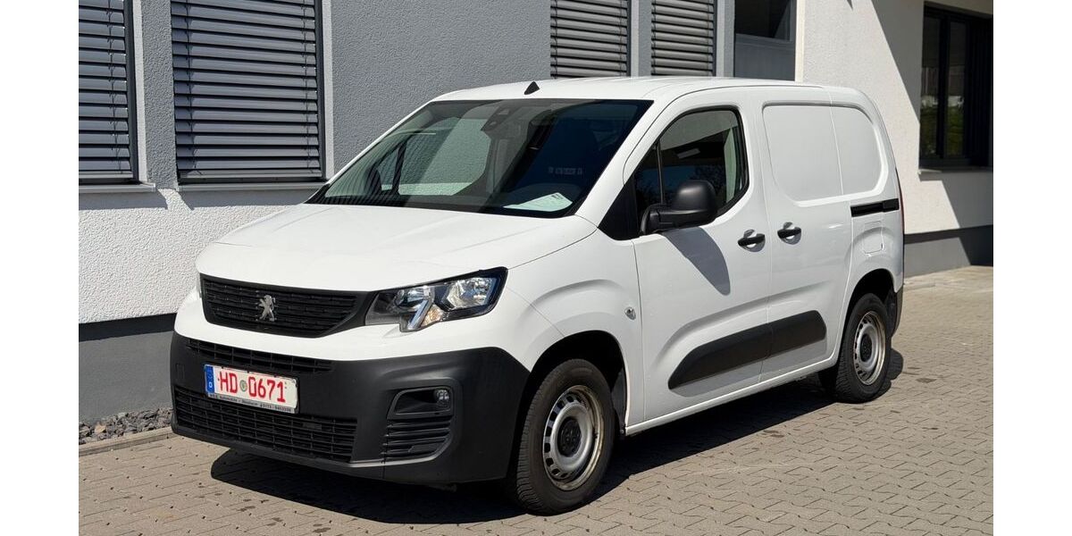 Peugeot Partner 176.000 km 8.299 &euro; Weinheim 69469
