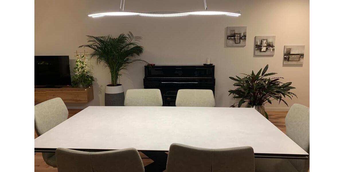 Luxuriöse 3-Zimmer Wohnung mit Balkon im 1. OG in Wiesloch 3 zimmer